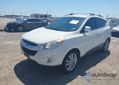 2012 Hyundai Tucson Limited z USA, uszkodzony, nr VIN KM8JU3AC5CU482718